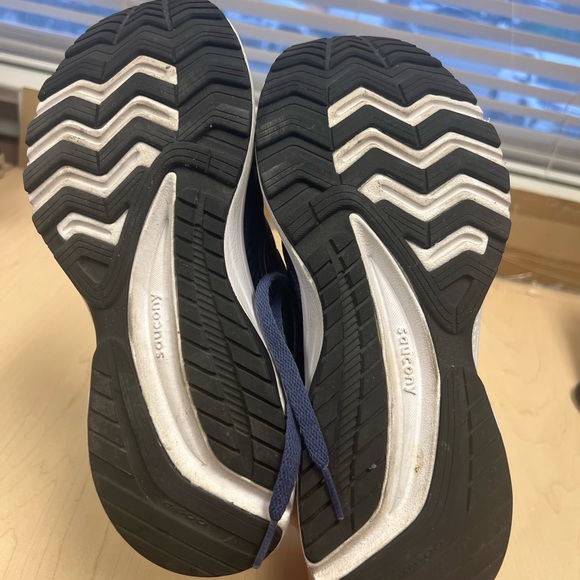 Saucony Women's Running Shoes Women size 9 - Picture 6 of 8